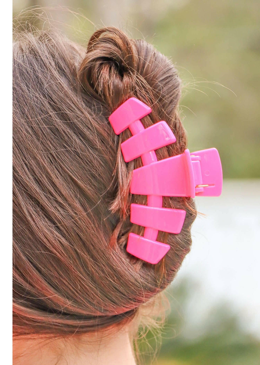 Can’t Break Me Large Hair Clip - Hot Pink