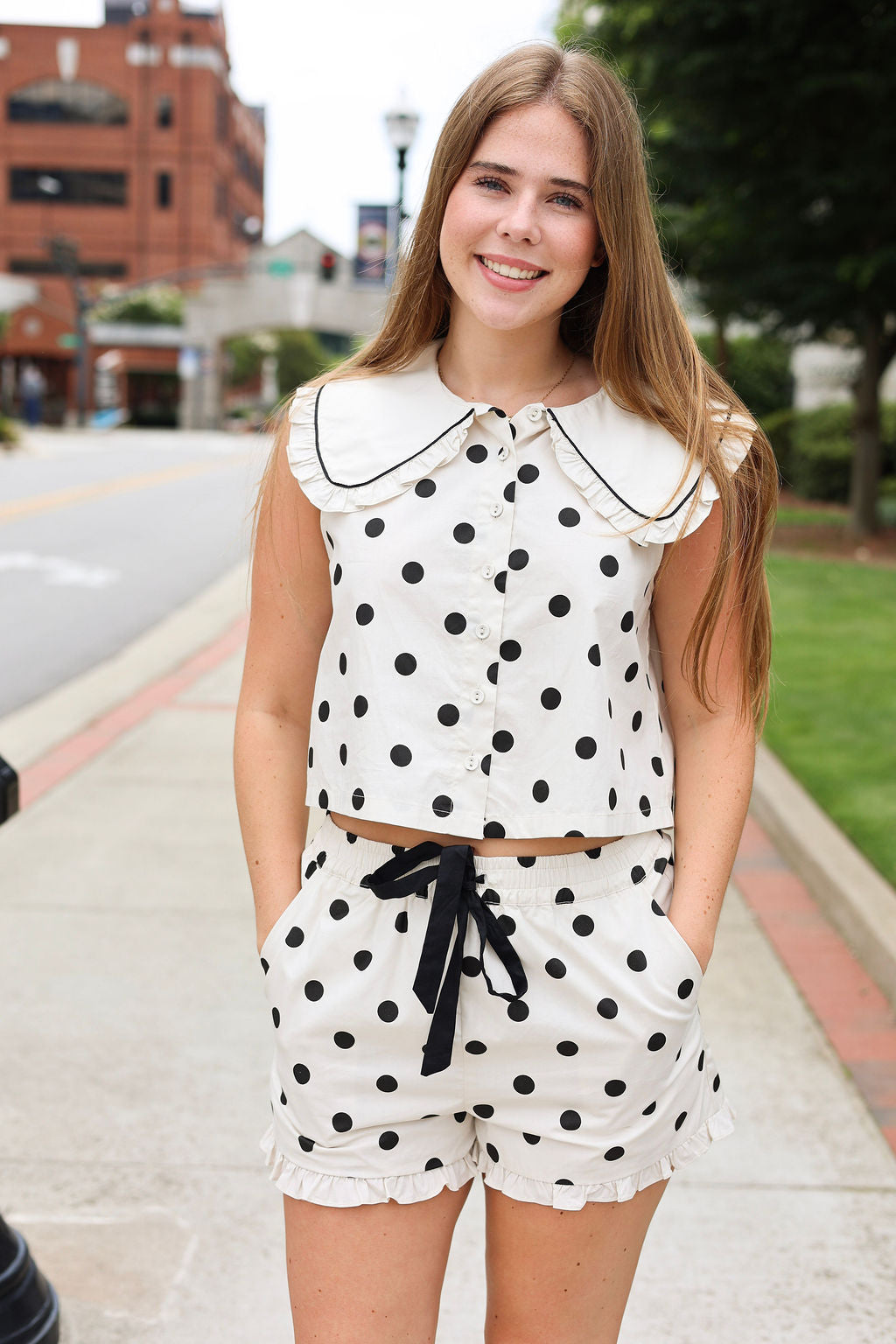 Andie Dot Shorts - Cream/Black