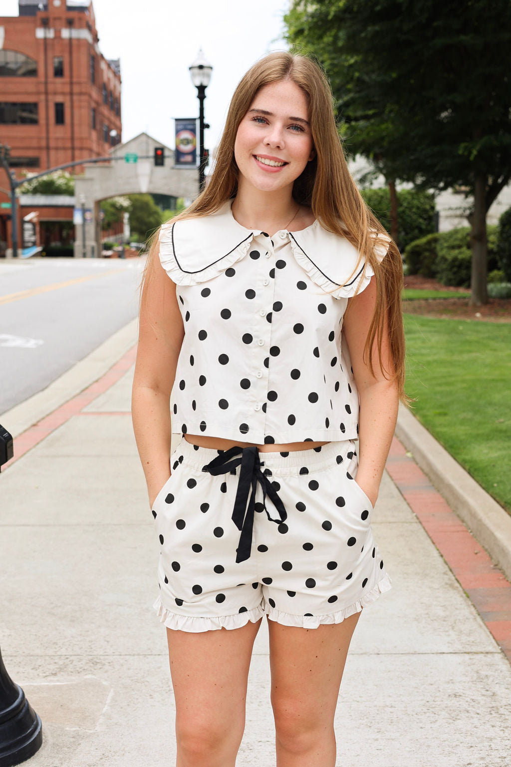 Meggy Dot Top - Cream/Black