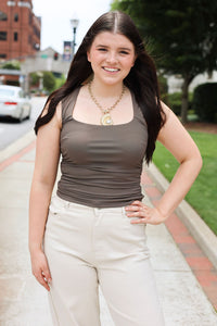 Sleeveless Ruched Detail Top - Coco