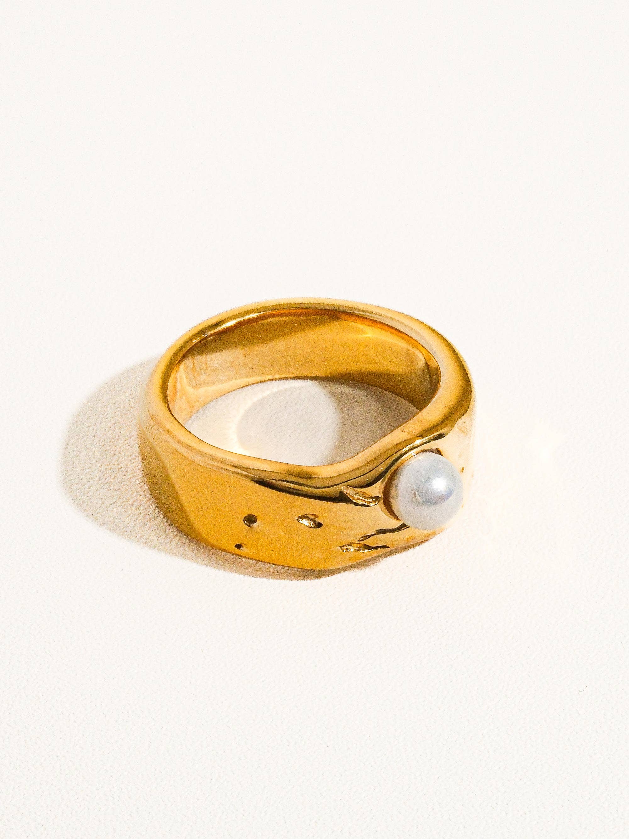 Pave 18K Gold Non-Tarnish Pearl Band Ring