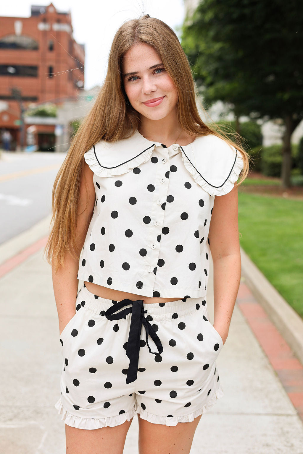 Meggy Dot Top - Cream/Black
