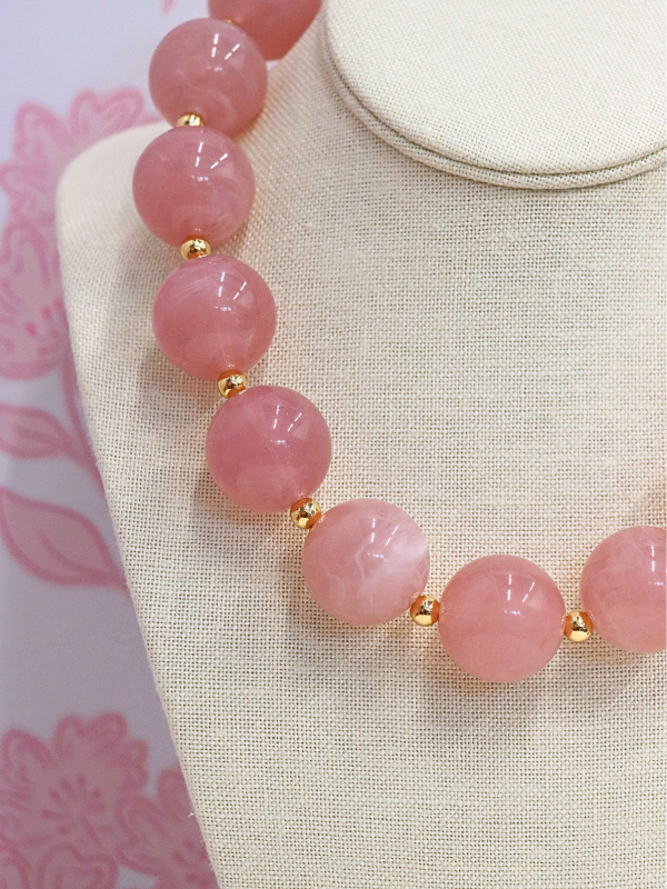 Marble Acrylic Bead Necklace - Light Pink