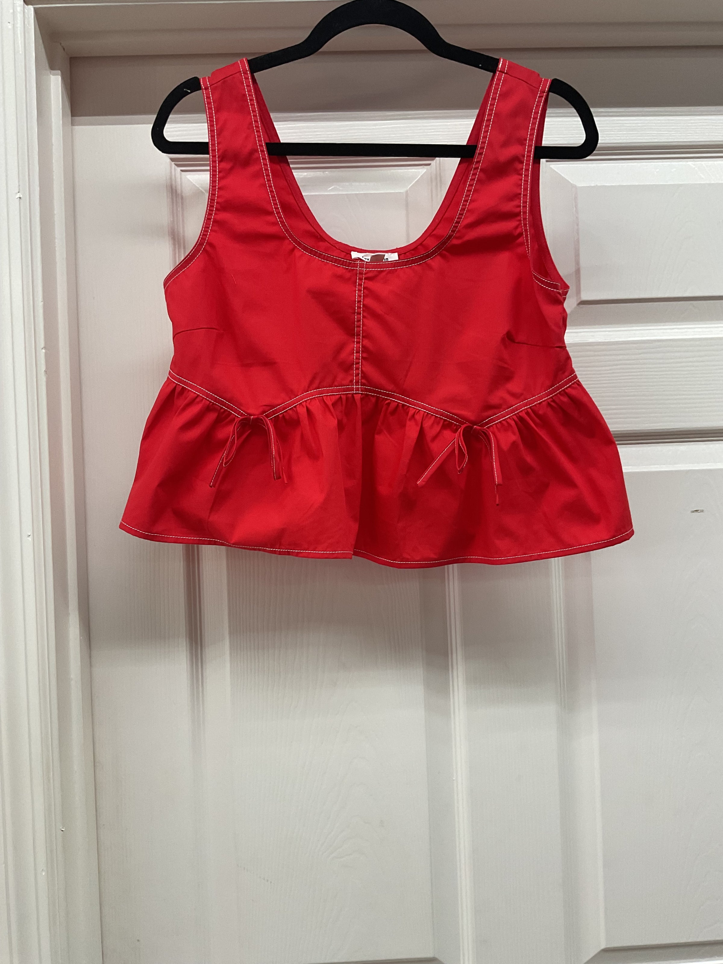 Sleeveless Cropped Poplin Top - Red