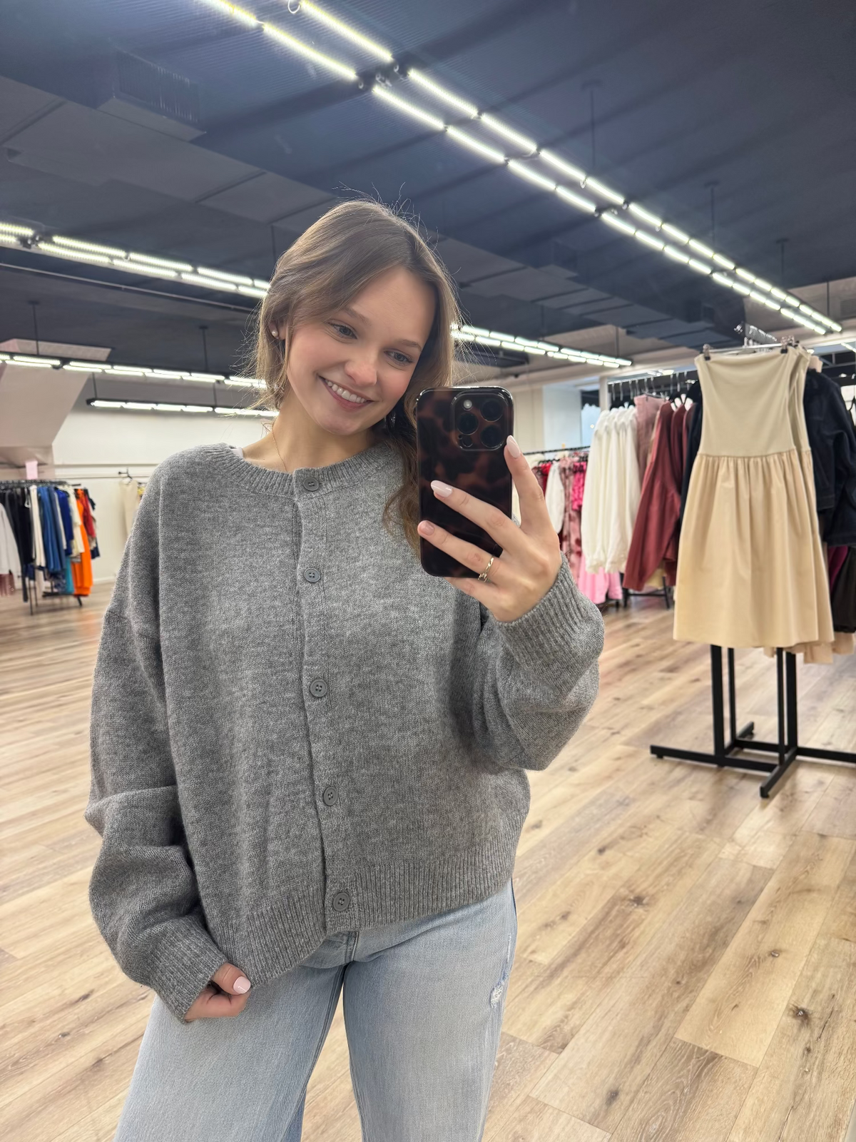 Round Neck Sweater - Heather Grey