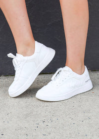 What A Classic Star Sneakers - White