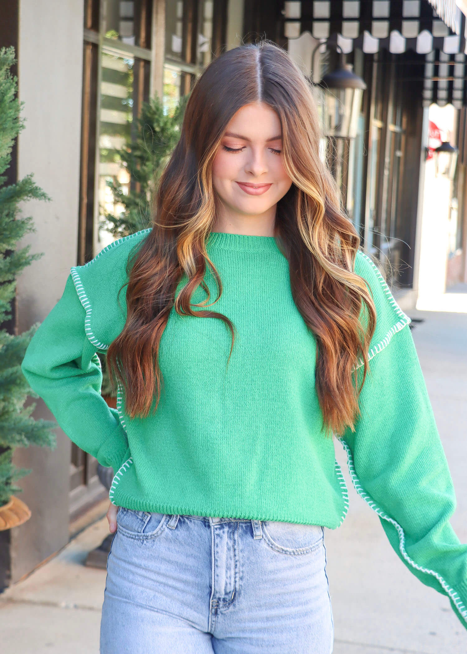 Right To The Point Sweater - Kelly Green