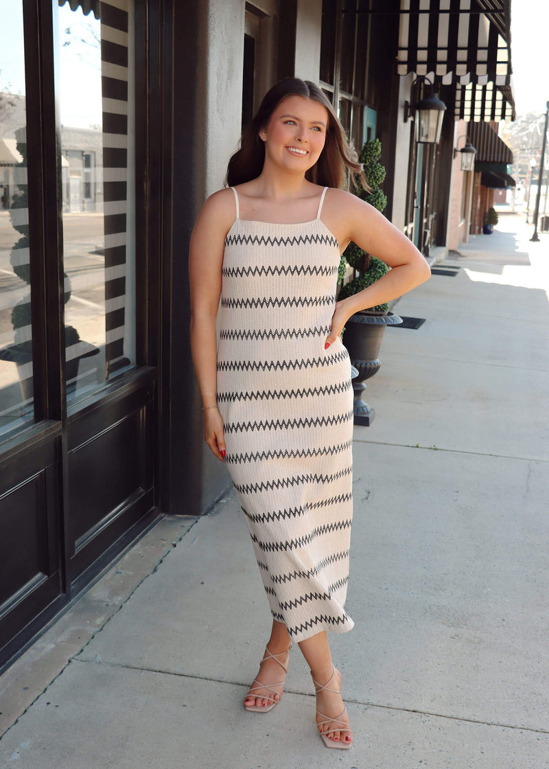 Way Out Maxi Dress - Ivory/Black