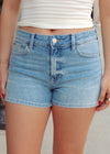Lilly Comfort Stretch Short - Light Denim