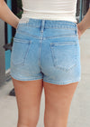 Lilly Comfort Stretch Short - Light Denim