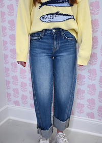 Comfortable high rise barrel jeans with relaxed fit