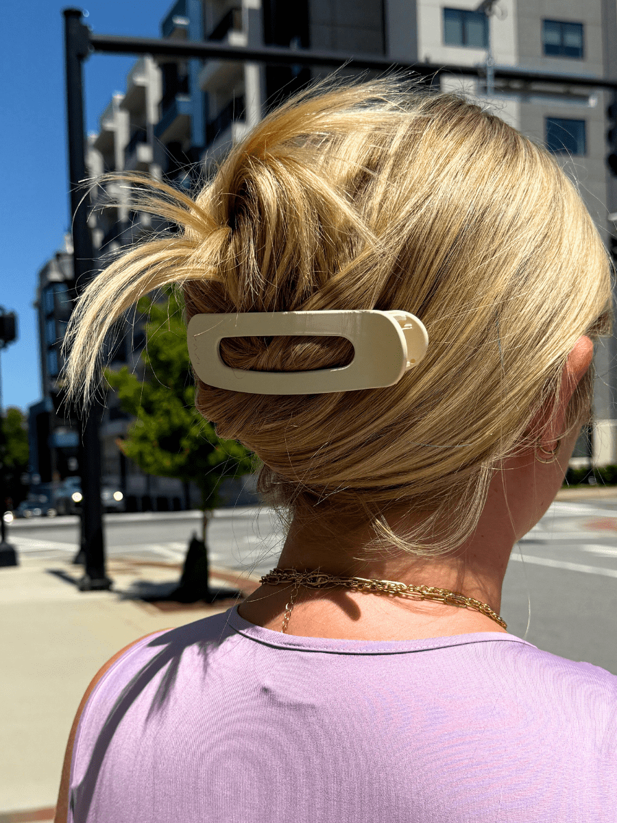 Oversized Lay Down Claw Clip - Matte Bone