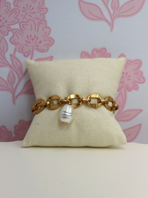 Pearl Charm & Chunky Chain Bracelet - Worn Gold
