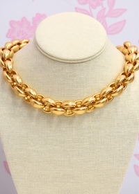 Statement chunky gold chain necklace with retro inspired design