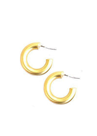 Raley Hoop Earrings - Matte Gold Earrings MerciGrace Boutique.